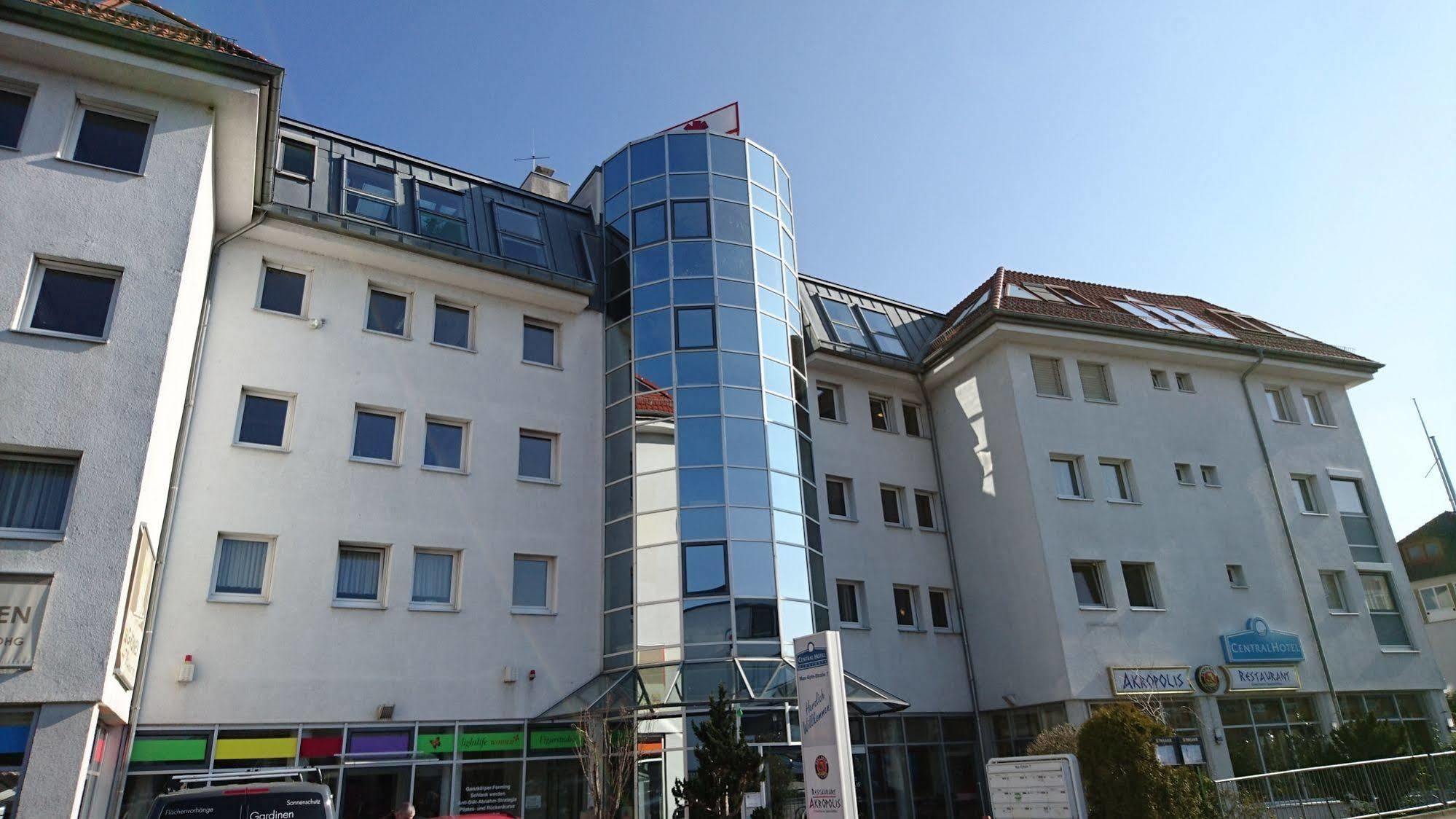 Central Hotel Виненден Екстериор снимка